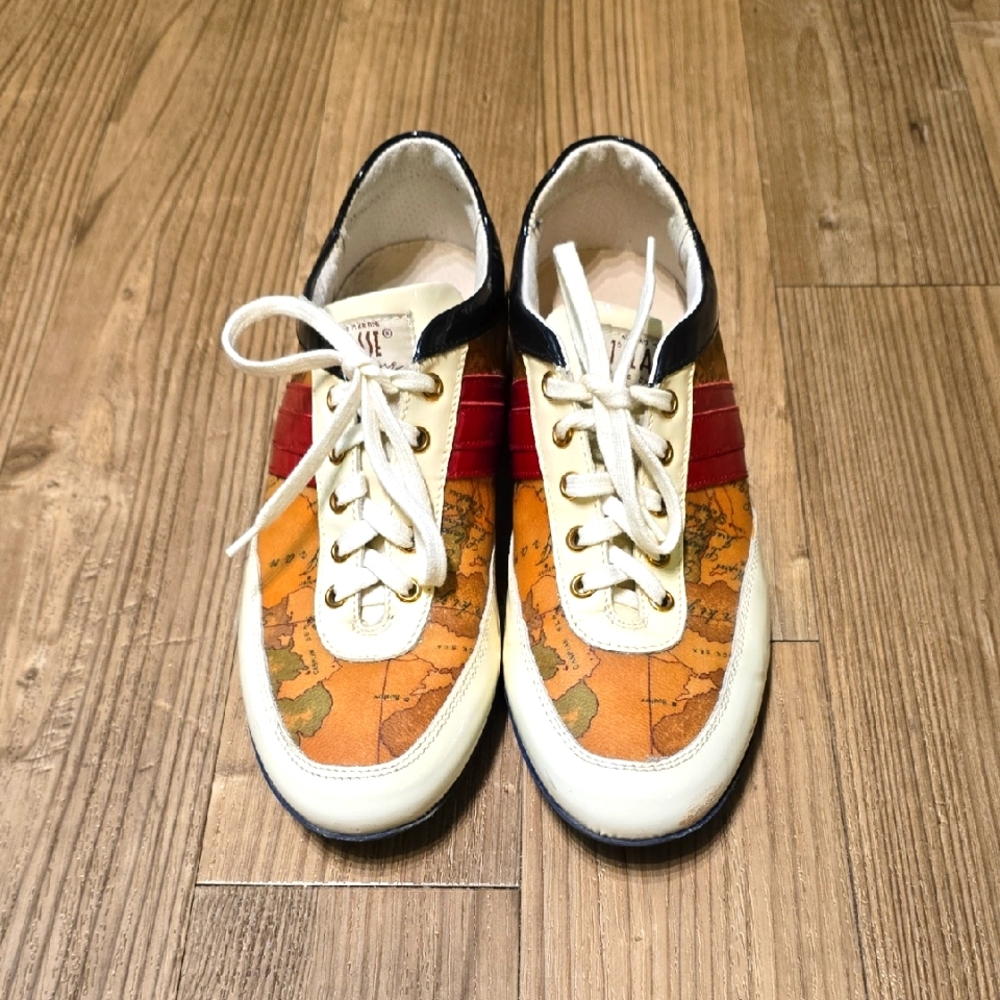 Alviero Martini 1A Classe Geo Crossing Red and Navy Leather Sneakers EU37 US6.5